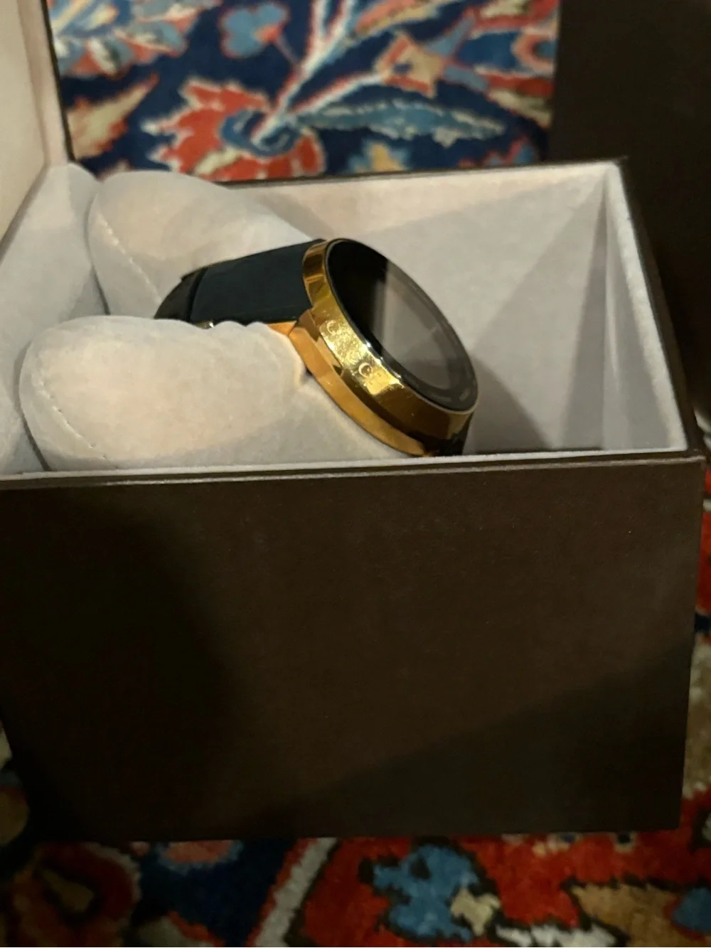 Gucci Black and Gold Men's Special Edition Watch